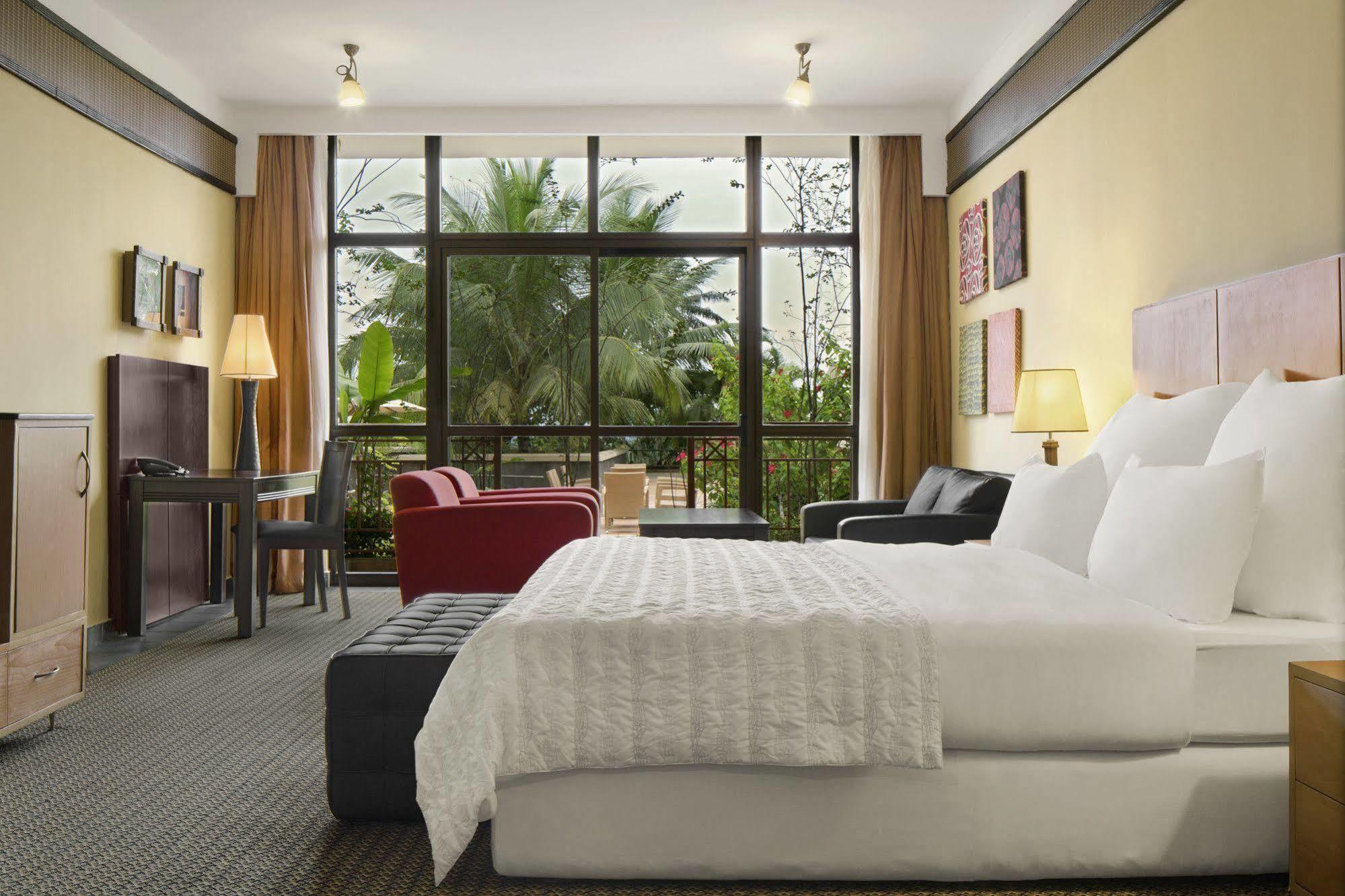 Ibom Hotel & Golf Resort Uyo Kültér fotó